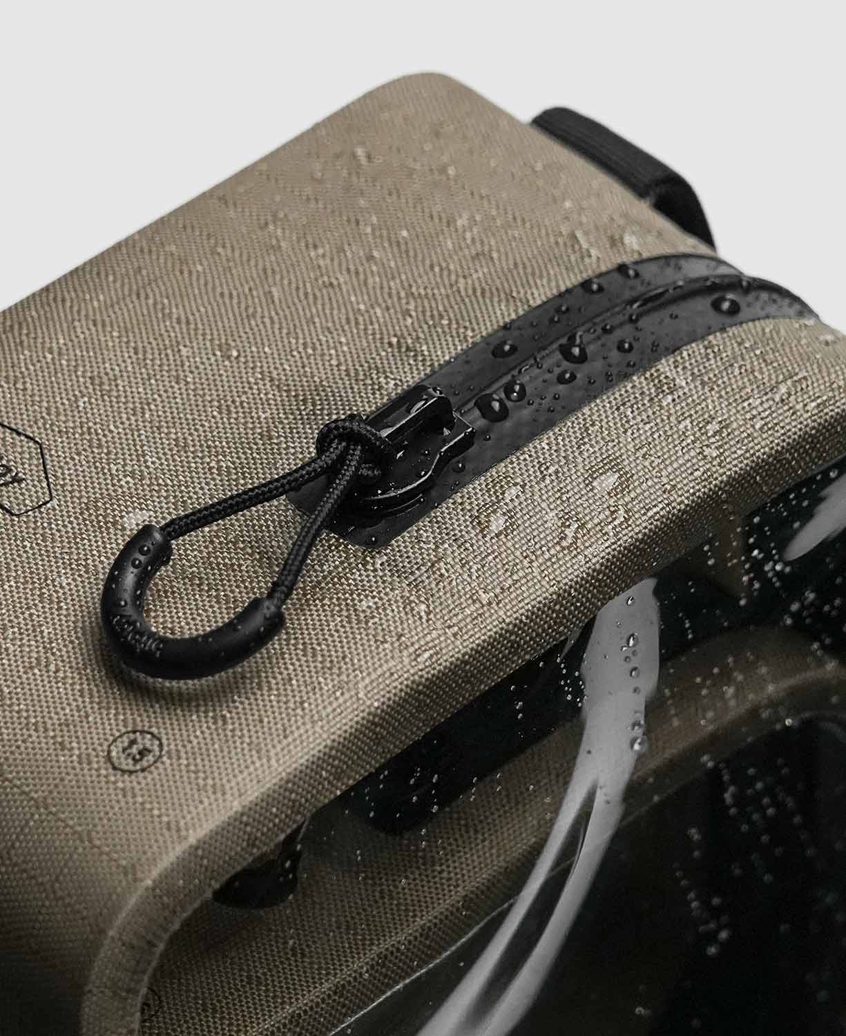 waterproof zipper