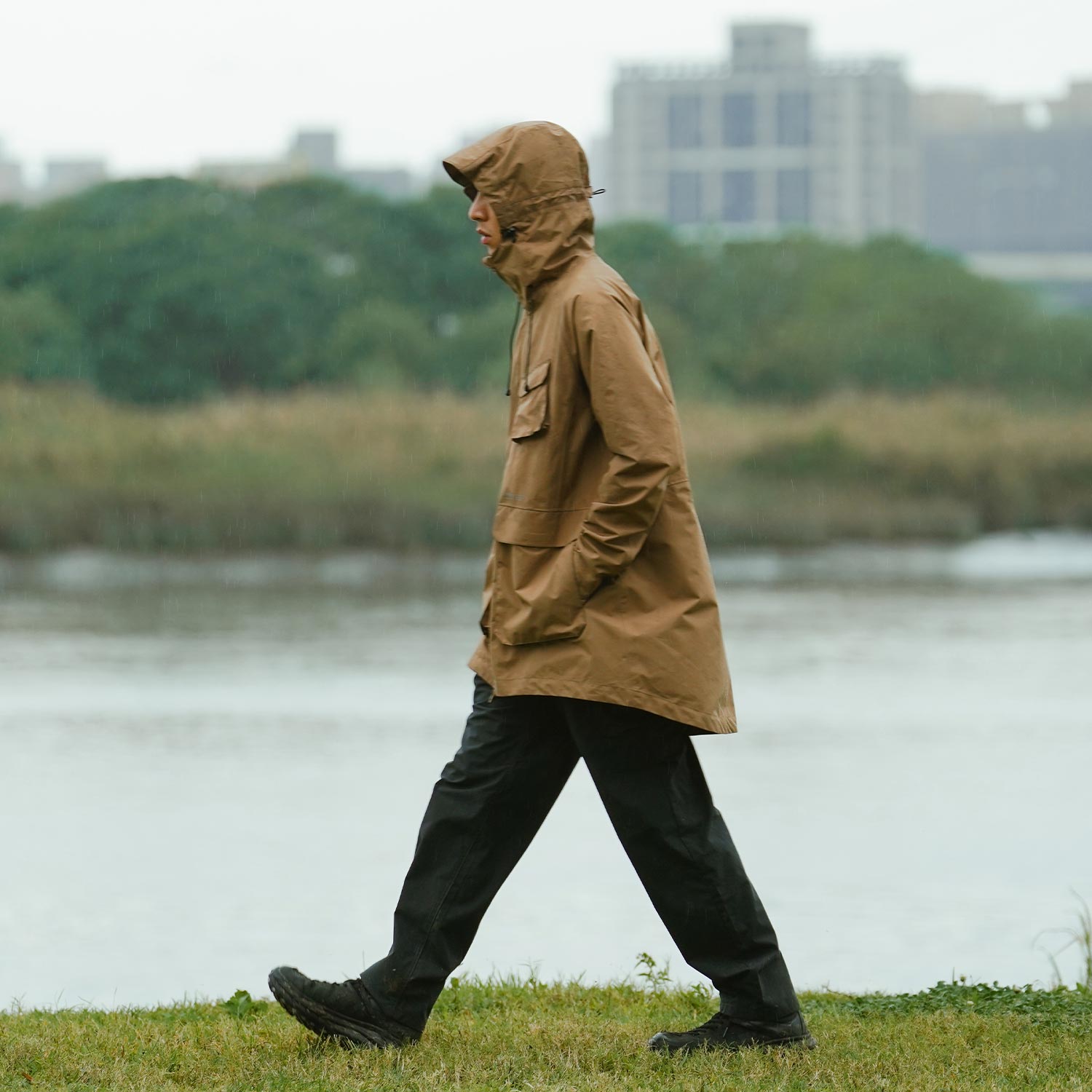 All-Weather Wander Coat - Sand