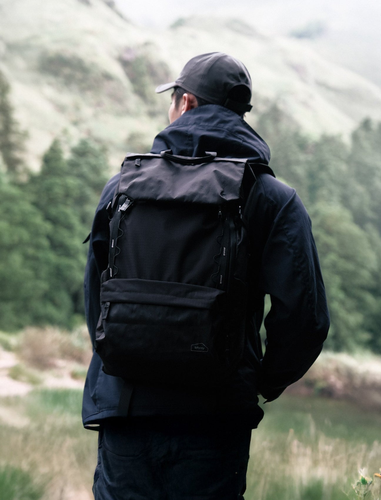 Outdoor-Ready with Urban Aesthetics