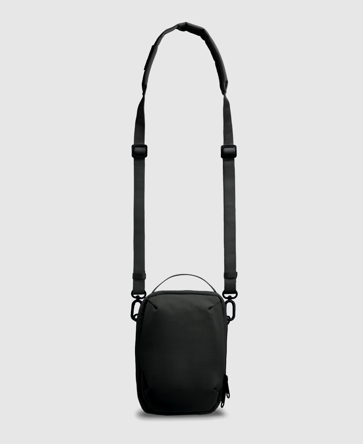 Essential 0.8L Transit Phone Pouch Black