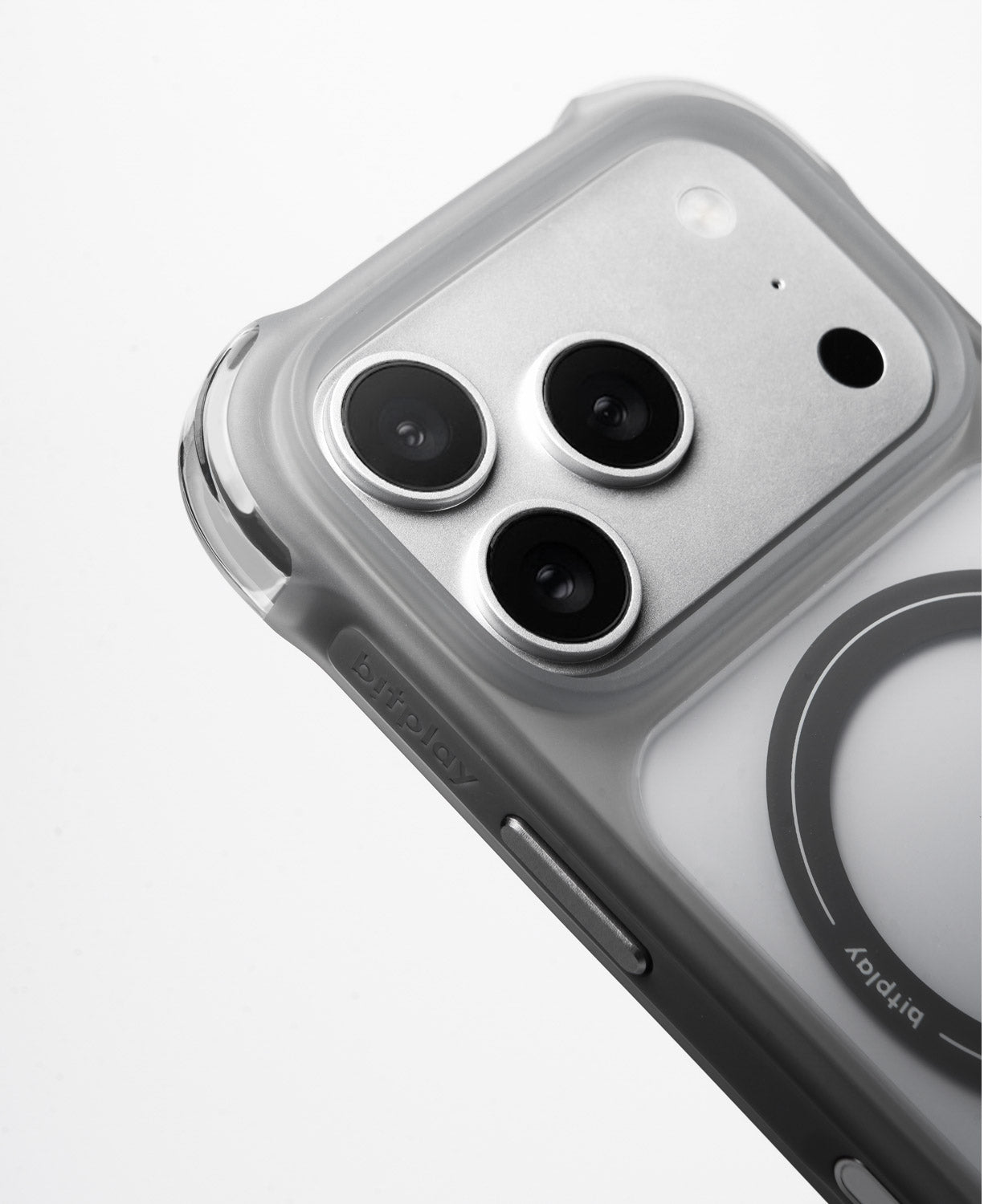 Wander Case with Airbag for iPhone 18/17 Pro- Translucent Grey