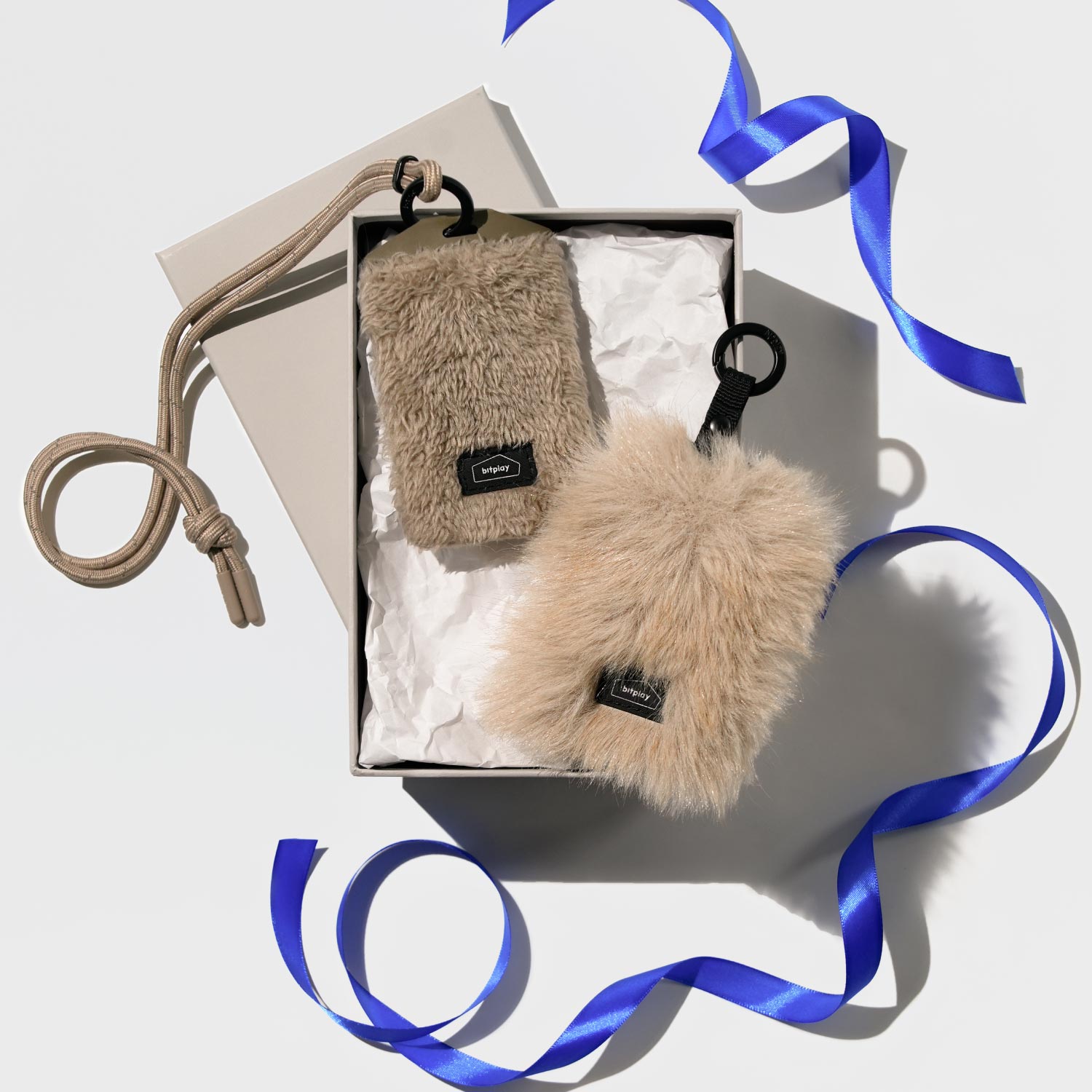 【Christmas Gift Set】Short-Plie Badge Holder x Furry Badge Holder