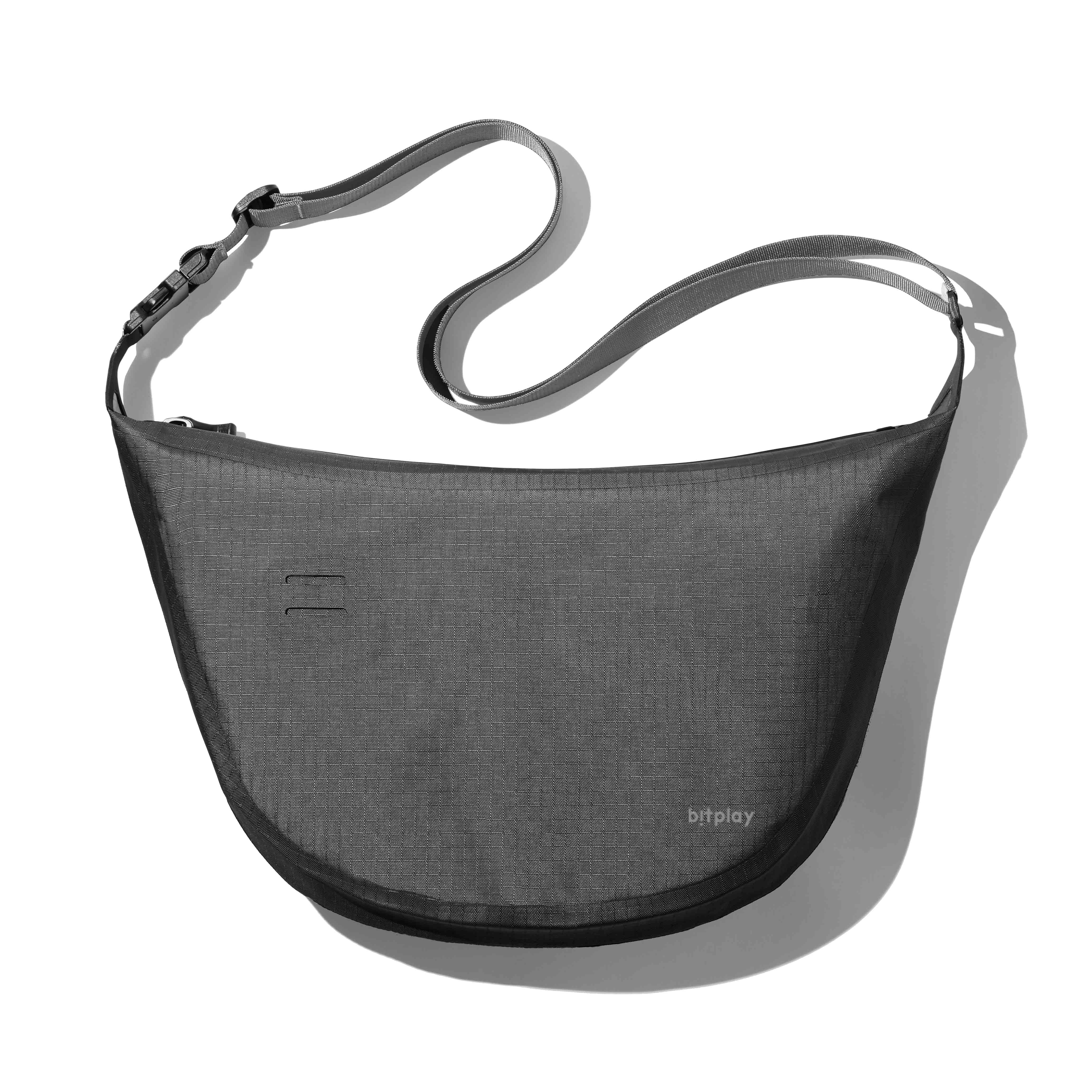 AquaSeal Shoulder Bag  9L (Dark Black)