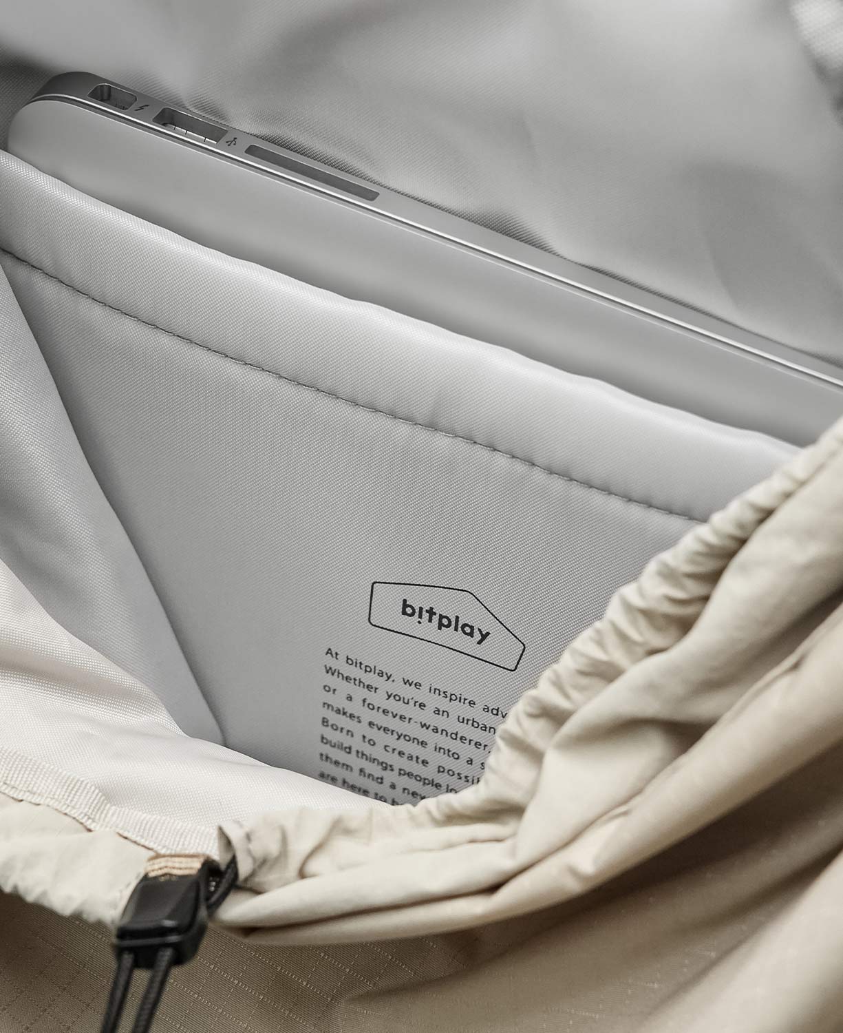 bitplay lite backpack inside